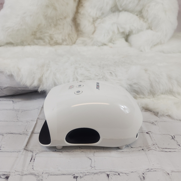 Hand Massager with Heat and Compression - Picture 5 of 5